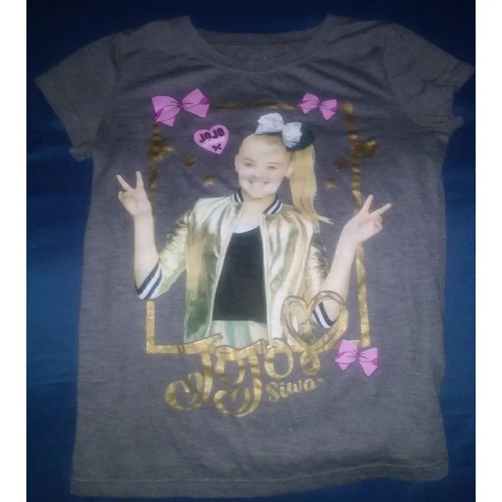 3 for $26 - Jojo siwa shirt 